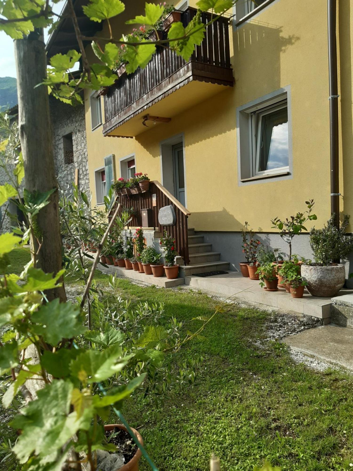Trnovo Ob Soci Kuhala Apartment Kobarid Exterior photo